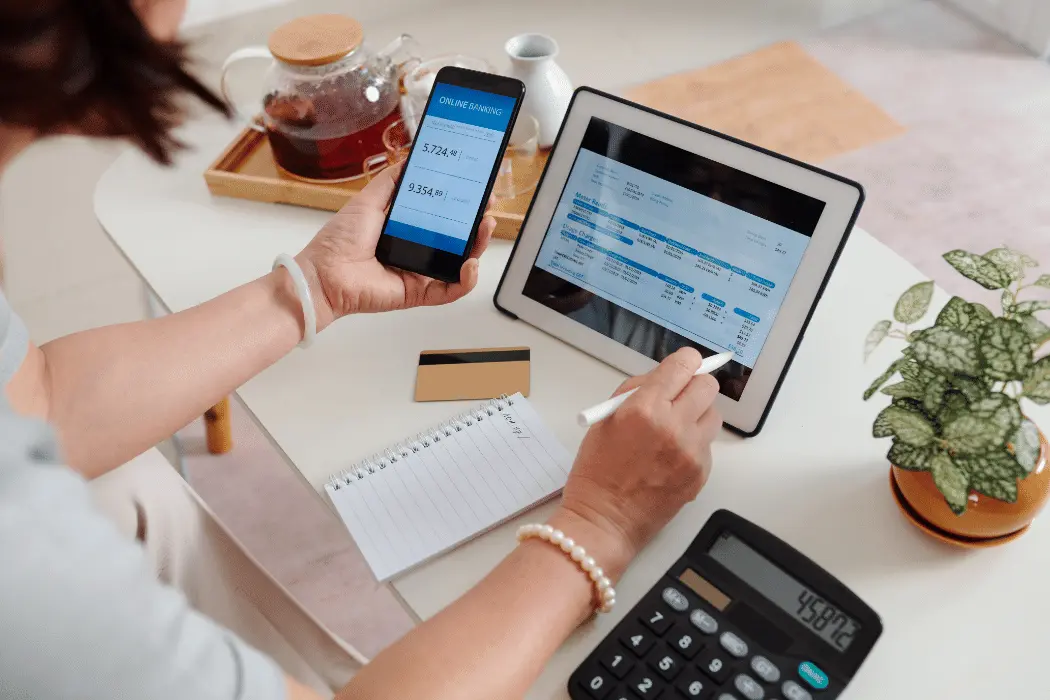 Accounting and bookkeeping services